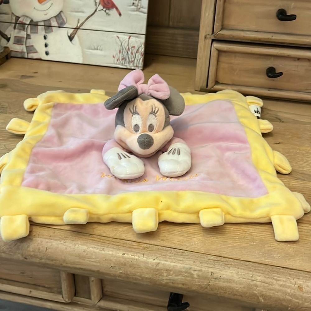 Disney Parks Minnie Mouse Lovey Security Blanket Plush Pink Baby